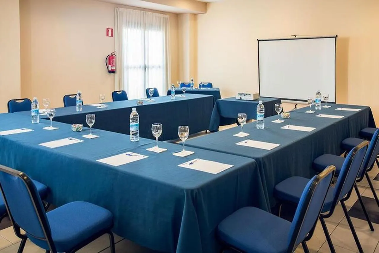 Hotel Naval Sestao 3*,